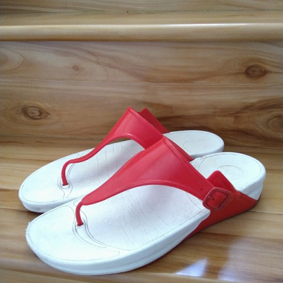 fitflop jelly slides